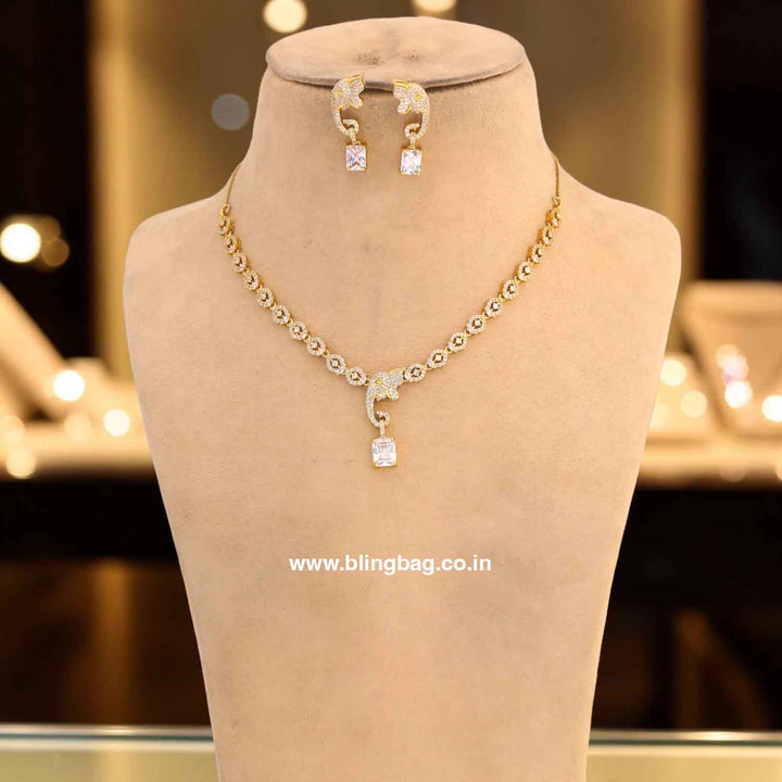 Golden Nonna Victorian Jewellery Set - New Arrival