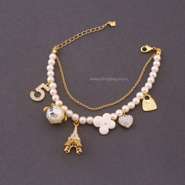Golden Noraia Adjustable Bracelet