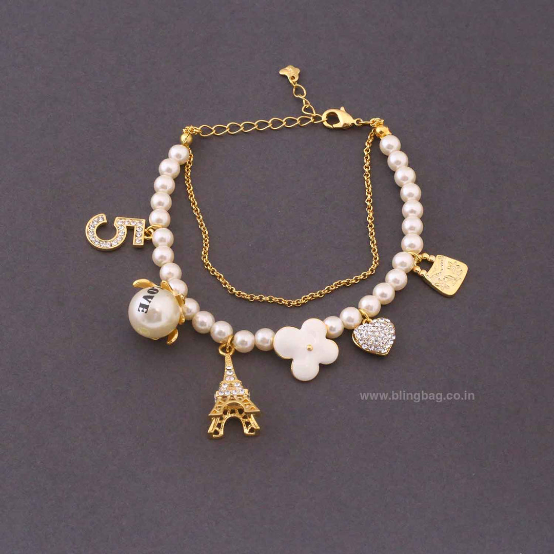 Golden Noraia Adjustable Bracelet