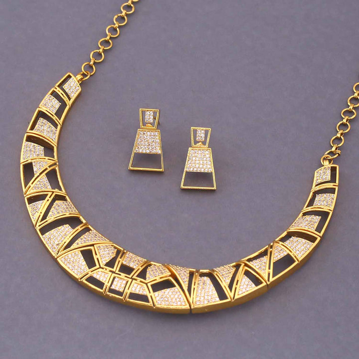 Golden Nymar Hasli Antique Jewellery Set - New Arrival