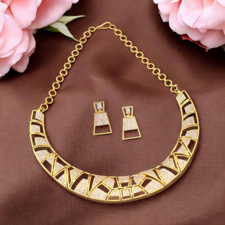 Golden Nymar Hasli Antique Jewellery Set - New Arrival