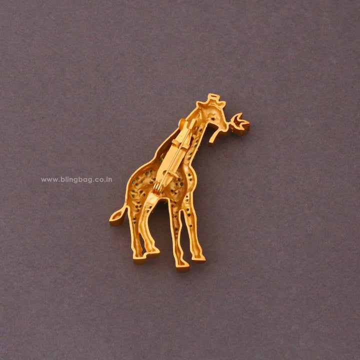 Golden Safari Giraffe Brooch