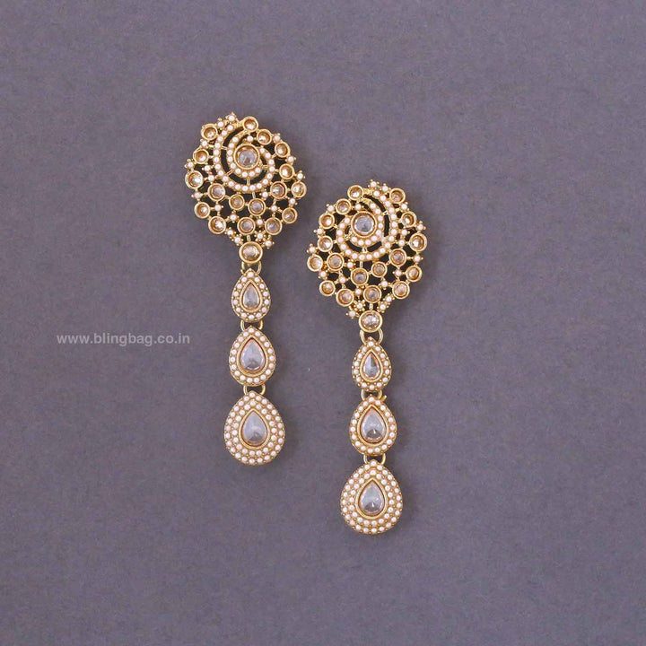 Golden Sajni Danglers