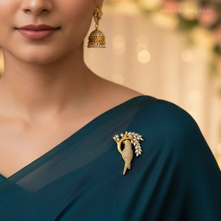 Golden Sparrow Royal Brooch