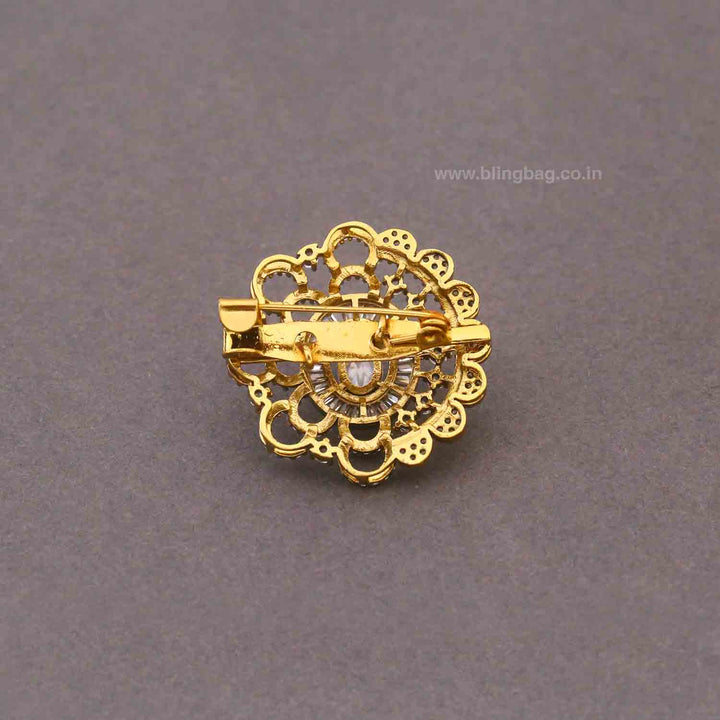 Golden Stellar Sparkle Brooch