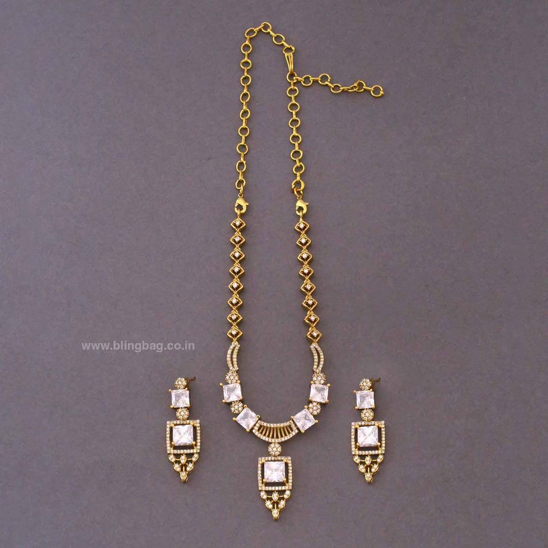 Golden Tamanna Victorian Jewellery Set- New Arrivals