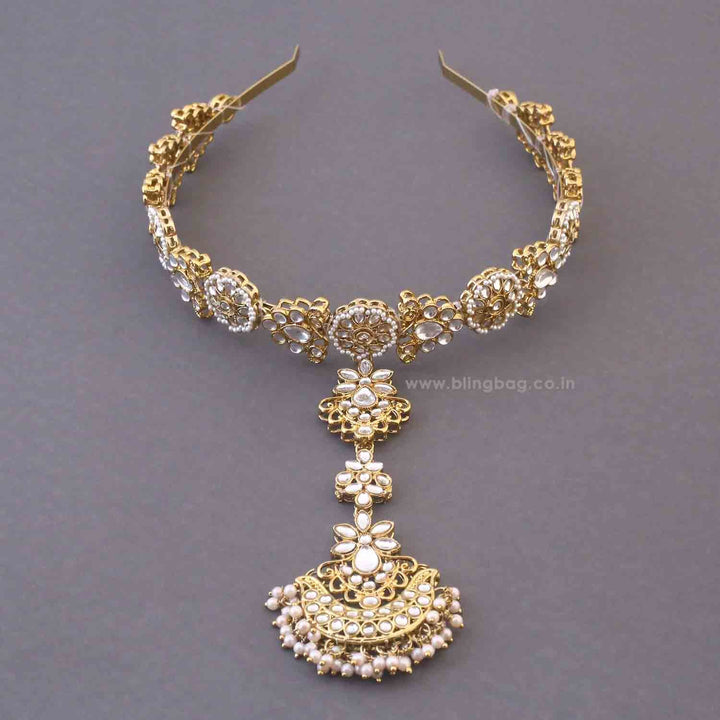 Golden Tashvi Hairband With Tikka
