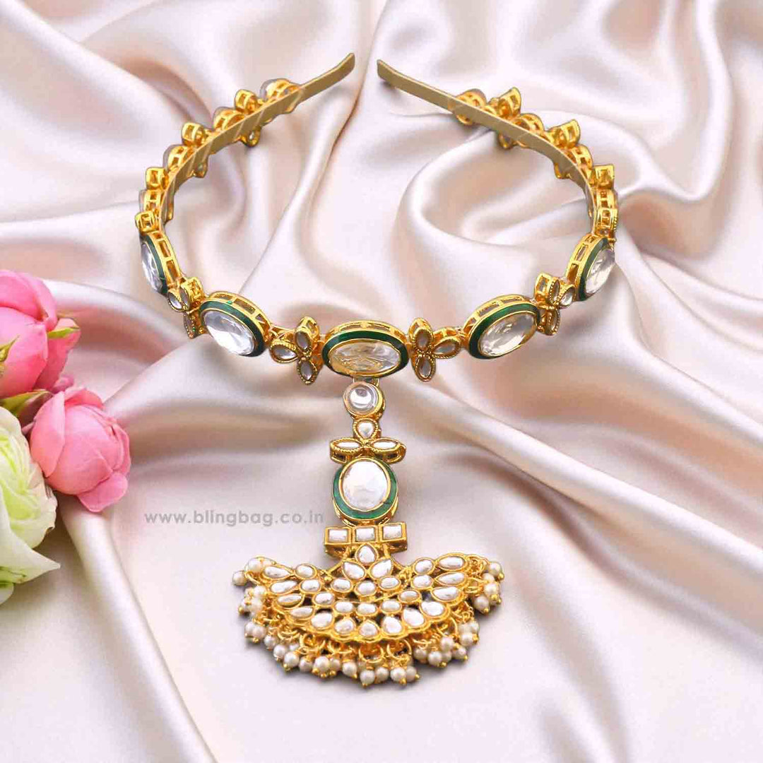 Golden Tulika Hairband With Tikka
