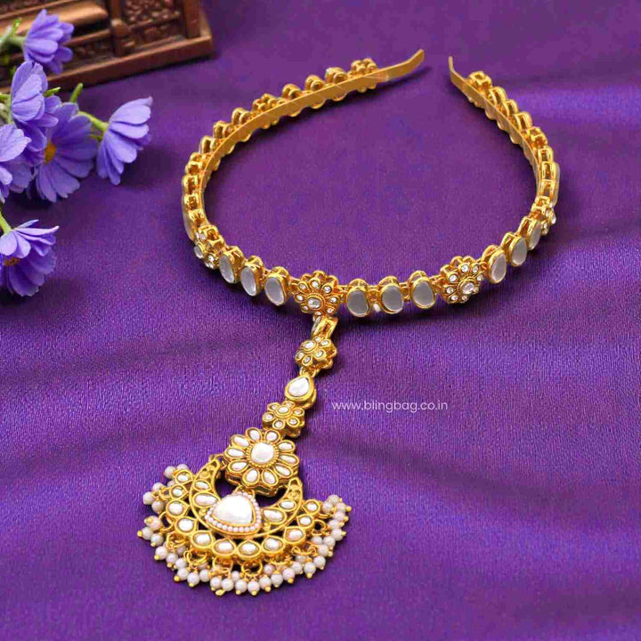 Golden Umaani Hairband With Tikka
