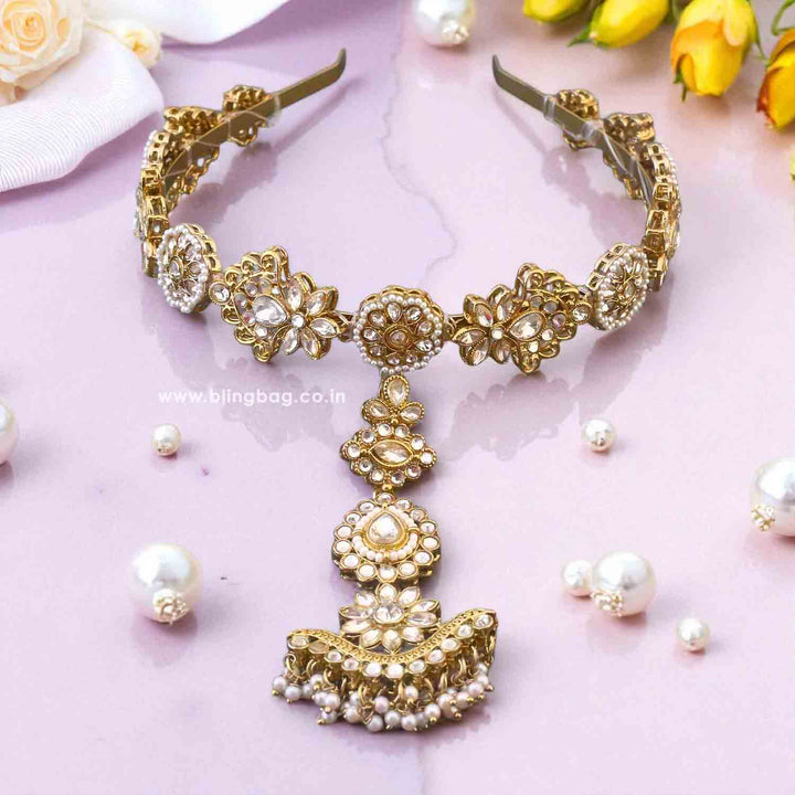 Golden Umangi Hairband With Tikka