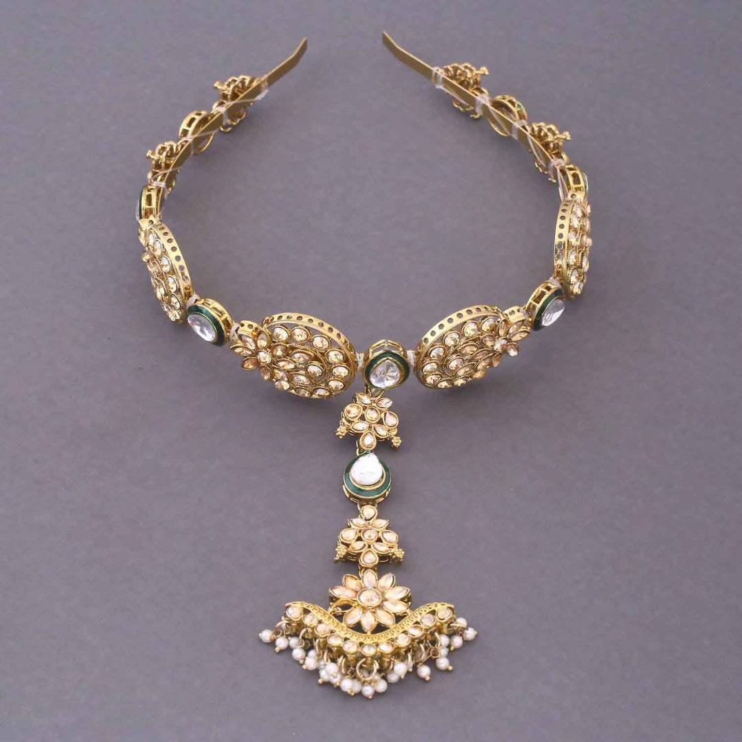 Golden Yashika Hairband With Tikka
