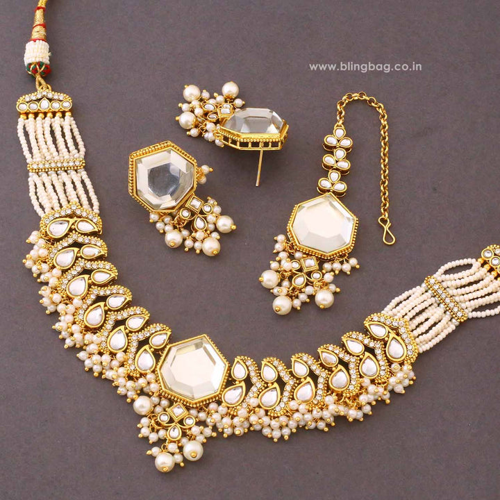 Ivory Aishika Kundan Jewellery Set