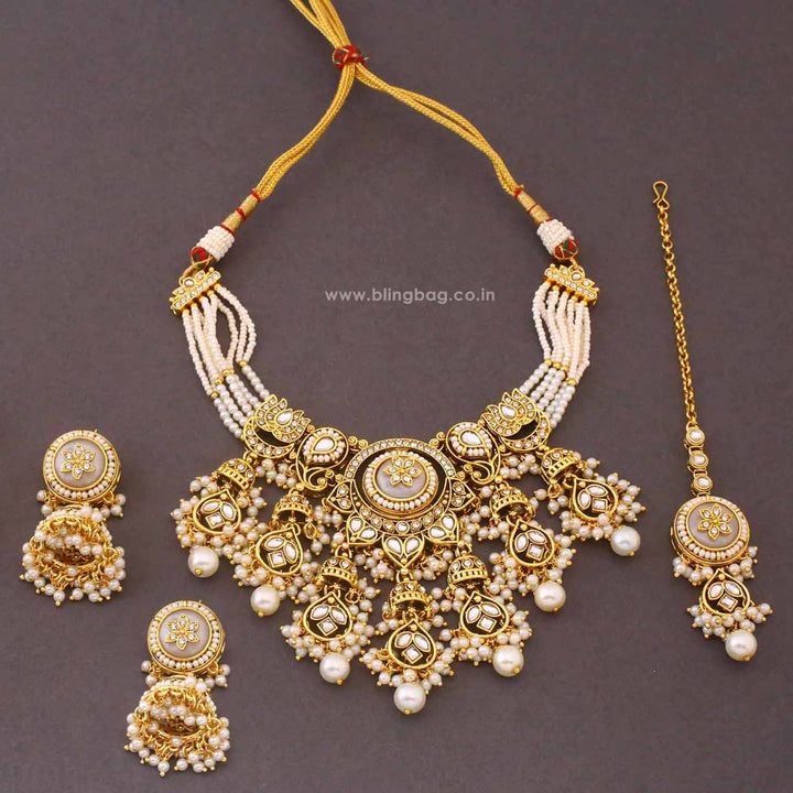 Ivory Alankrita Kundan Jewellery Set