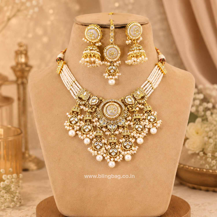 Ivory Alankrita Kundan Jewellery Set