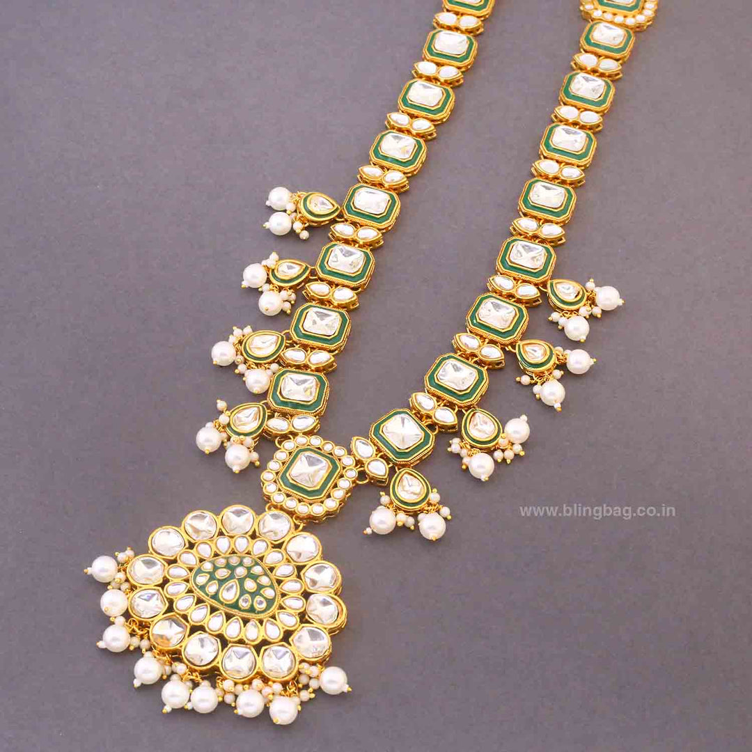 Ivory Amruti Kundan Bridal Jewellery Set