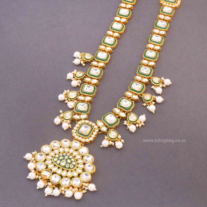 Ivory Amruti Kundan Bridal Jewellery Set