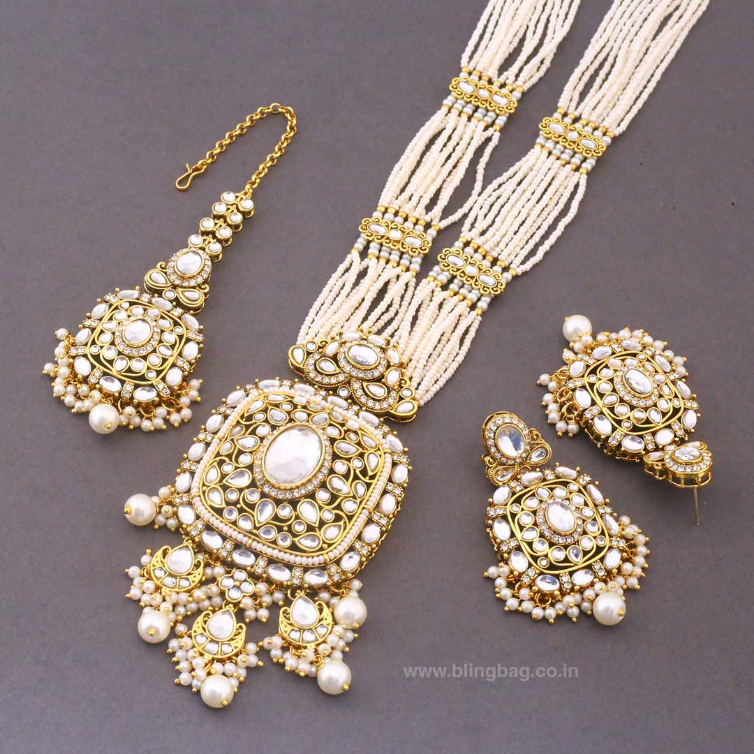 Ivory Aniyaa Kundan Jewellery Set