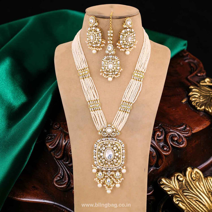 Ivory Aniyaa Kundan Jewellery Set