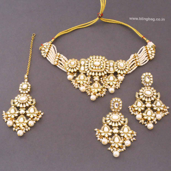 Ivory Dayanita Kundan Jewellery Set