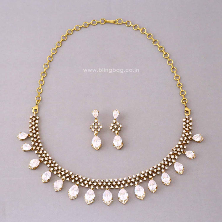Ivory Empress Victorian Jewellery Set - New Arrival