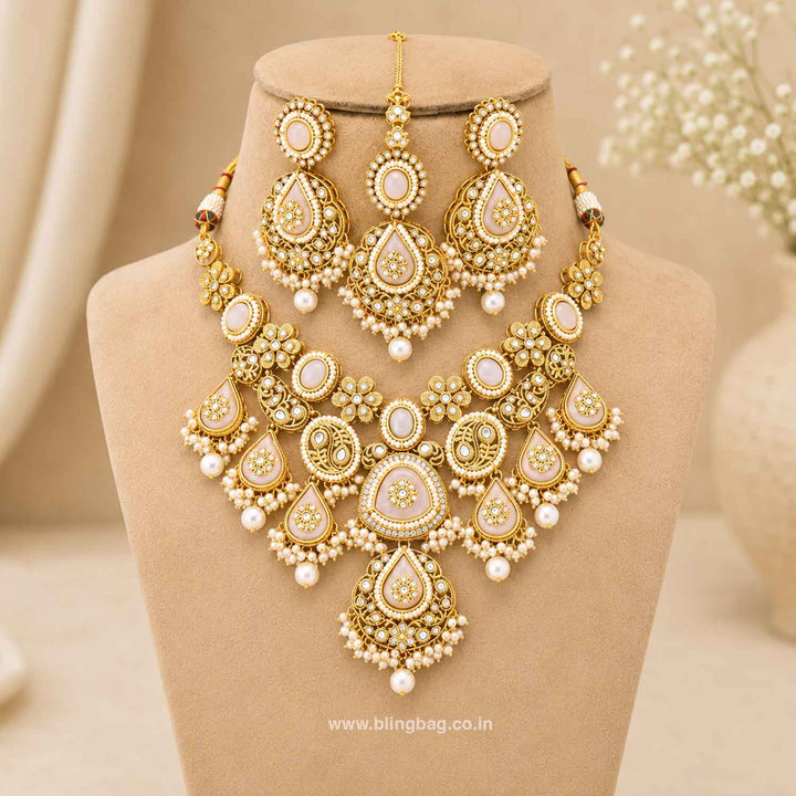 Ivory Ishitaa Kundan Jewellery Set