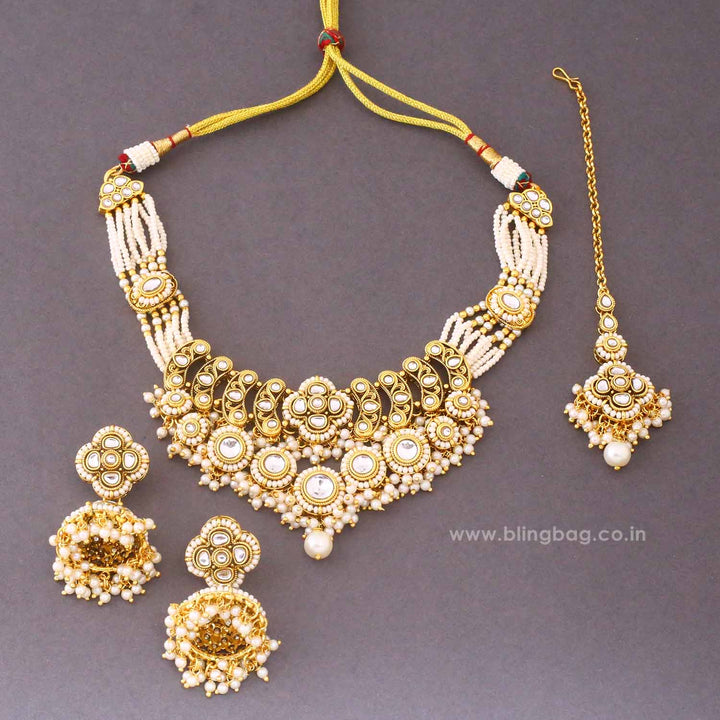 Ivory Lahari Kundan Jewellery Set