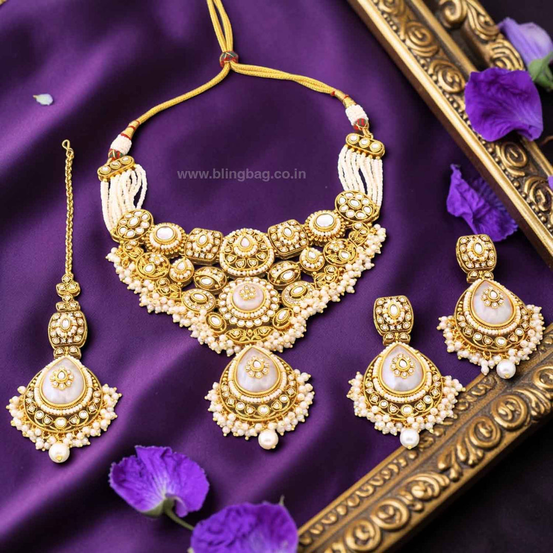 Ivory Lavaani Kundan Jewellery Set