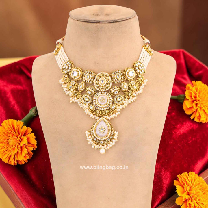 Ivory Lavaani Kundan Jewellery Set