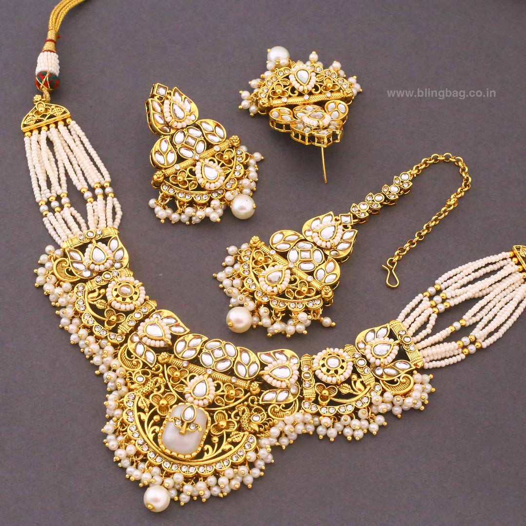 Ivory Mayurika Kundan Jewellery Set
