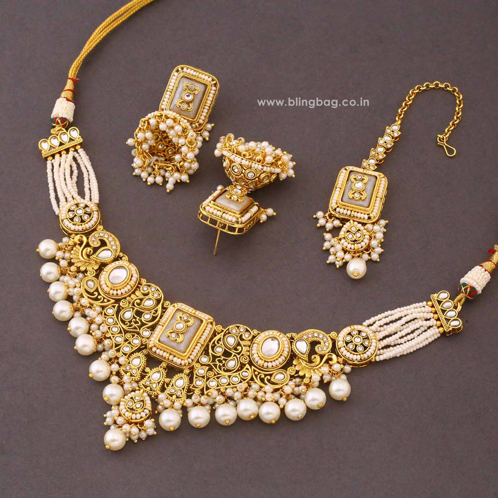 Ivory Pashmora Kundan Jewellery Set
