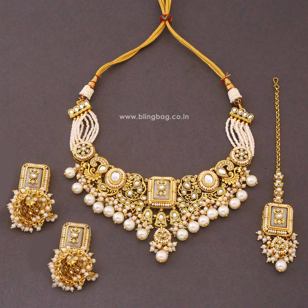 Ivory Pashmora Kundan Jewellery Set