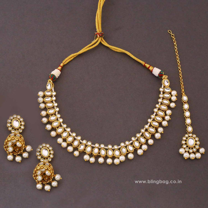 Ivory Saumira Kundan Jewellery Set