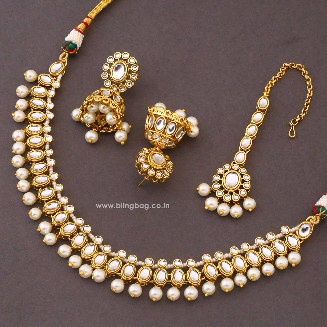 Ivory Saumira Kundan Jewellery Set