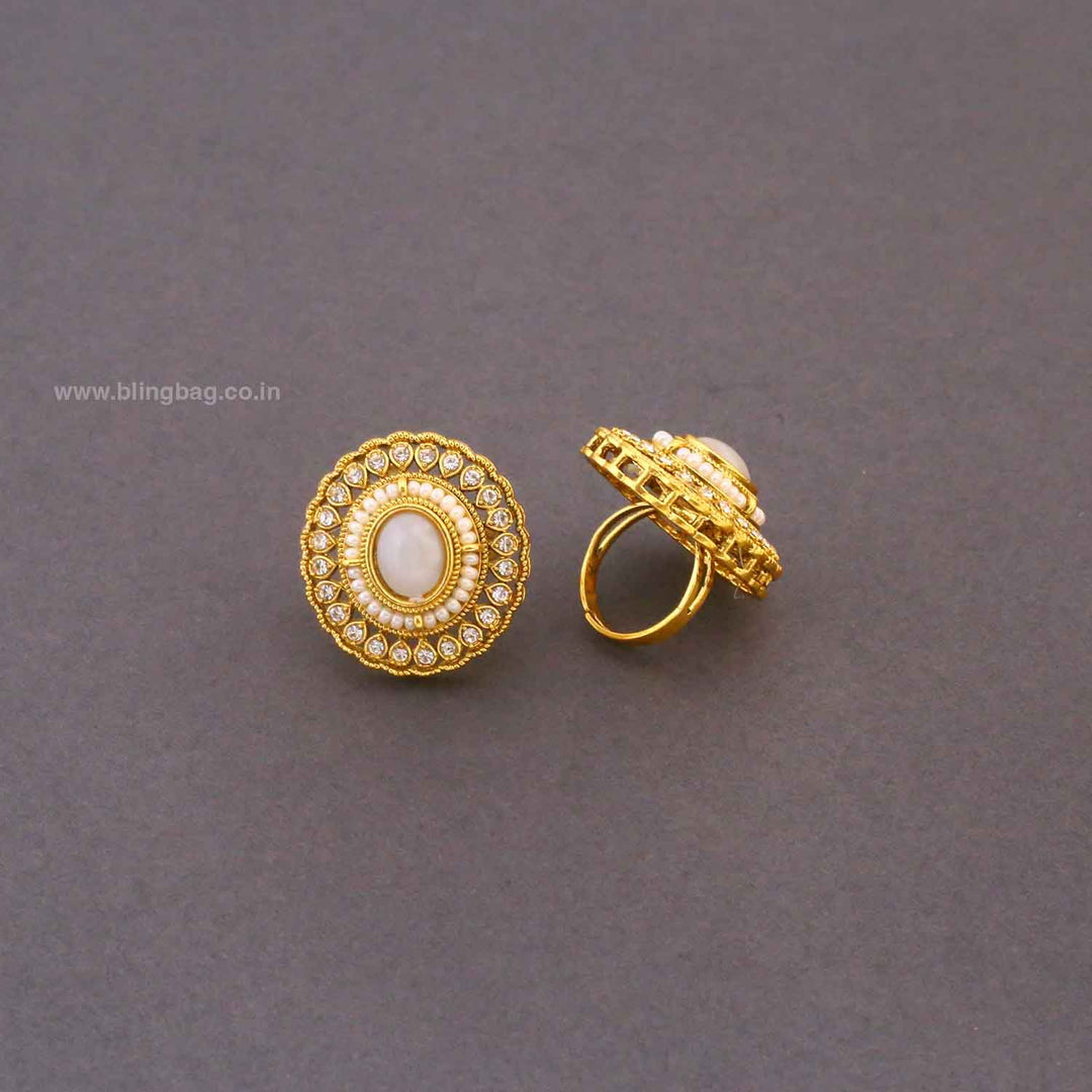 Ivory Vrishaliya Bridal Jewellery Set