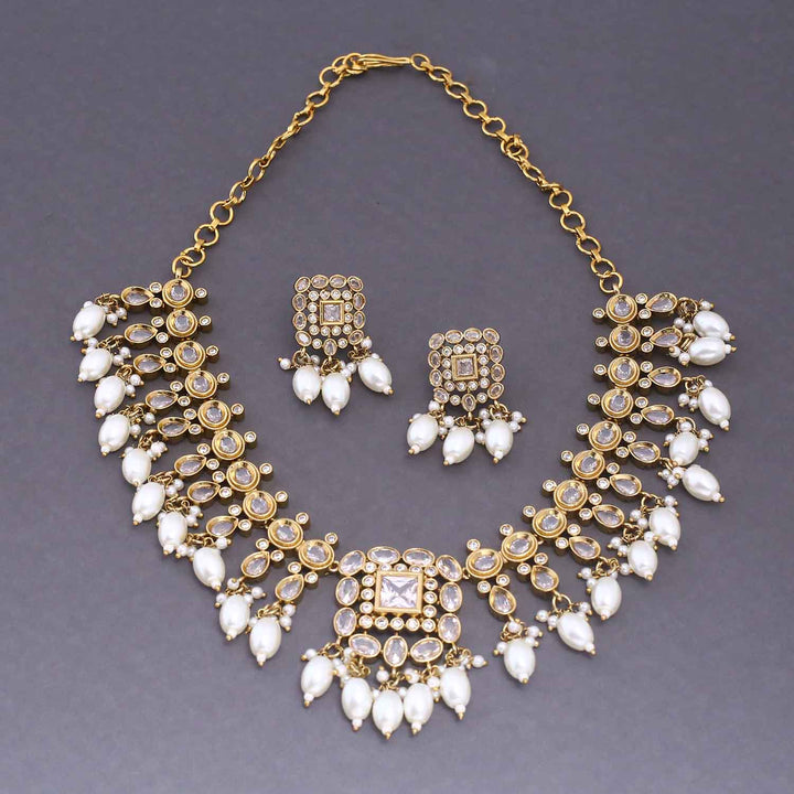 Ivory Yuska Victorian Jewellery Set - New Arrival