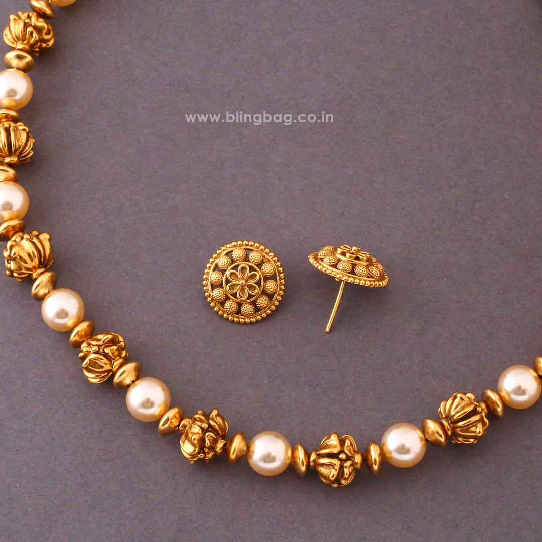 Multicolor Arpitaara Antique Jewellery Set- New Arrival