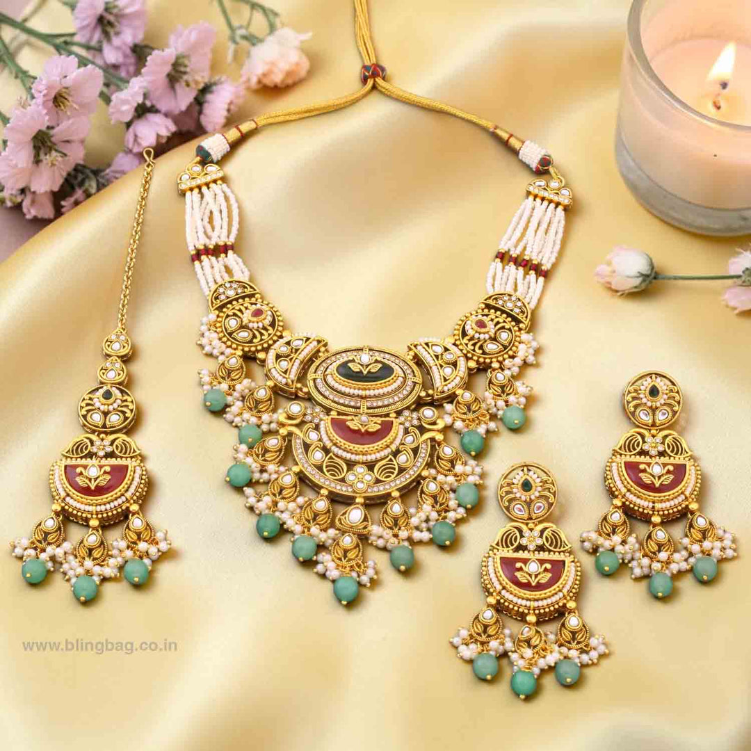 Multicolor Bhavyaa Kundan Jewellery Set