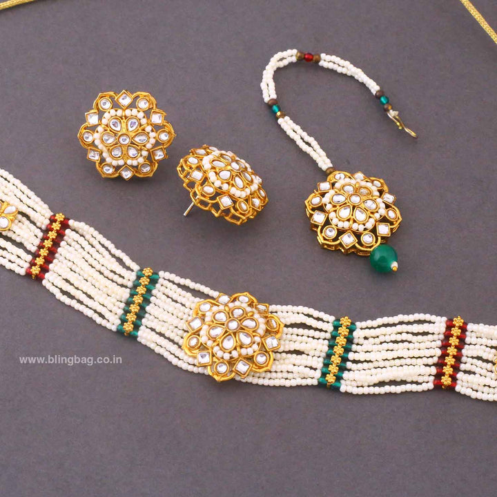 Multicolor Janvi Kundan Jewellery Set