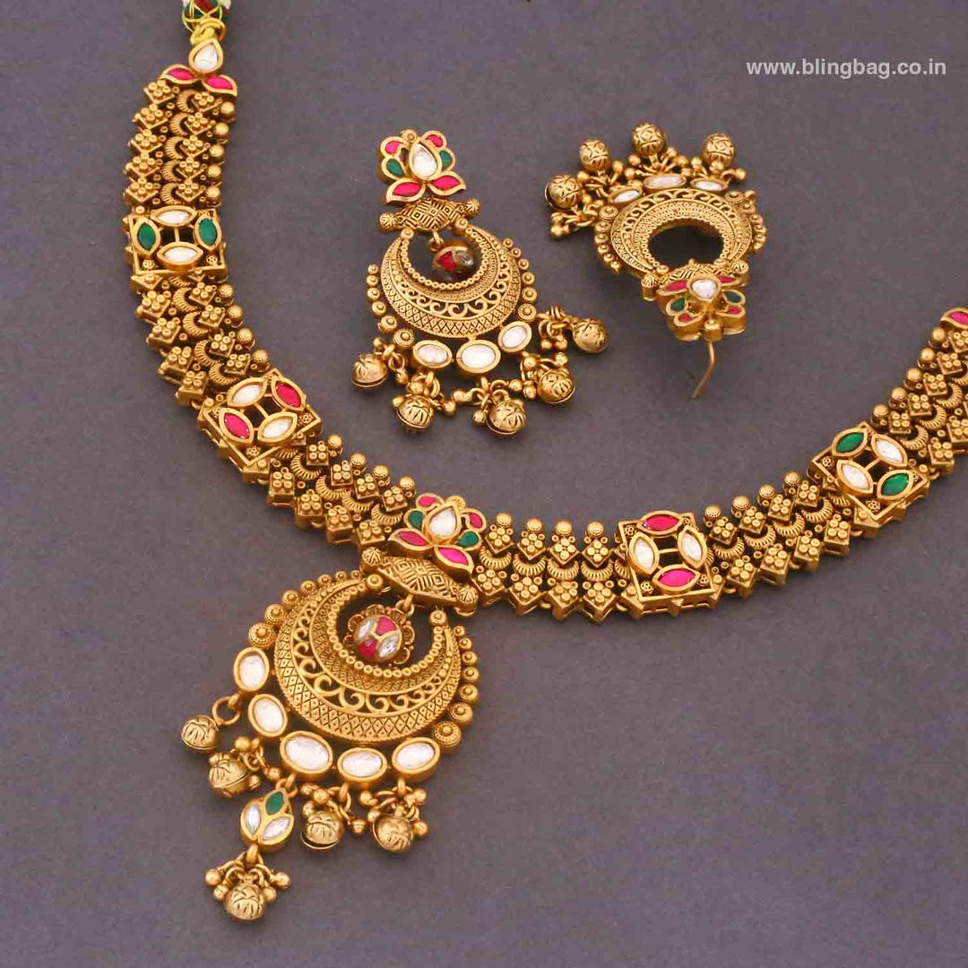 Multicolor Kritnashta Heritage Jewellery Set