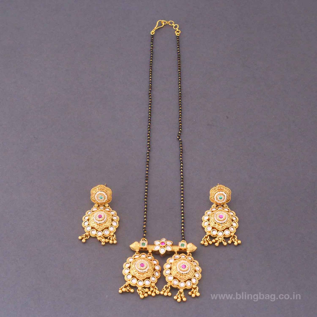Multicolor Miyakshi Rajwadi Mangalsutra Set