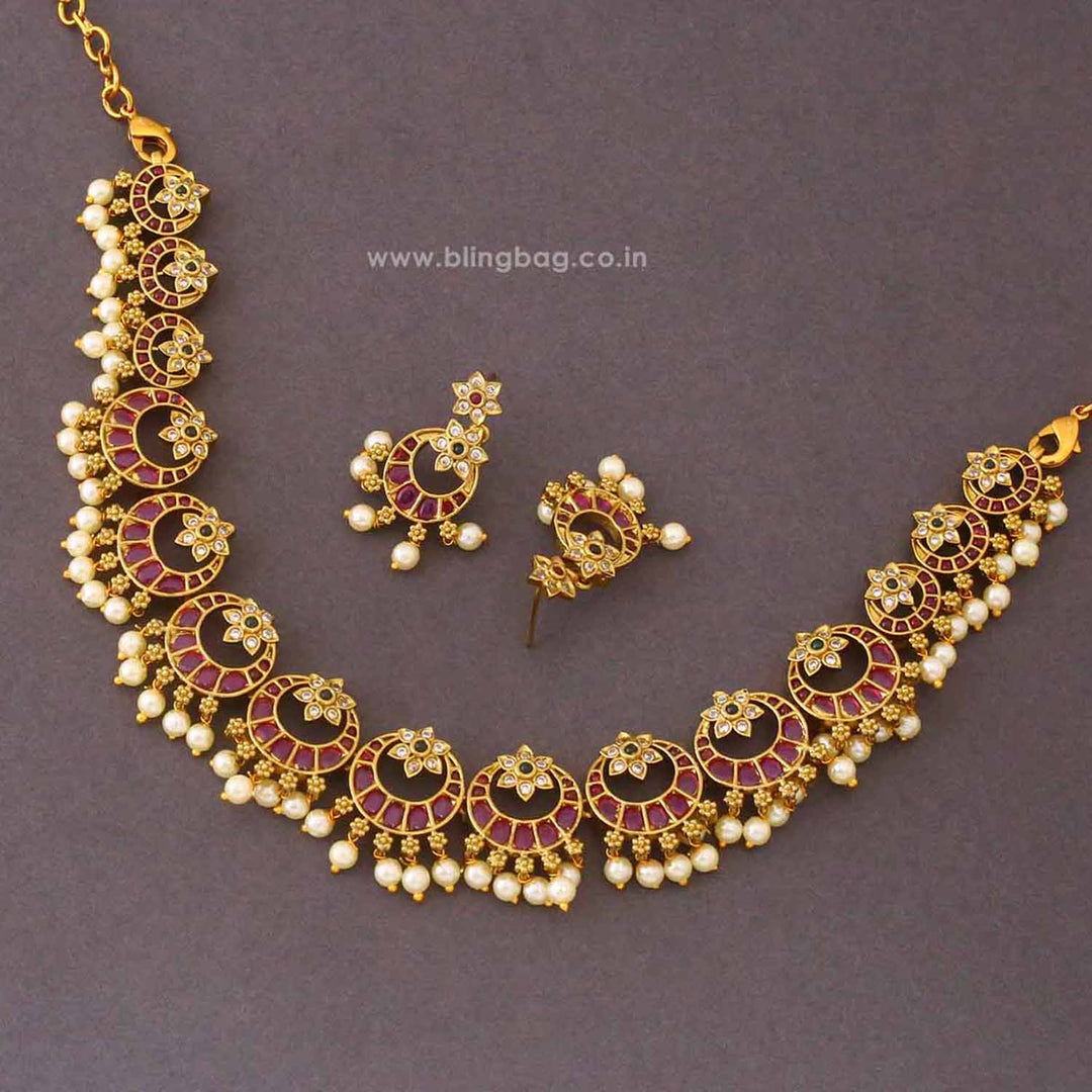 Multicolor Priyal Antique Jewellery Set - New Arrival