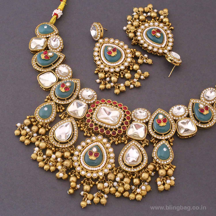 Multicolor Shatraya Heritage Jewellery Set