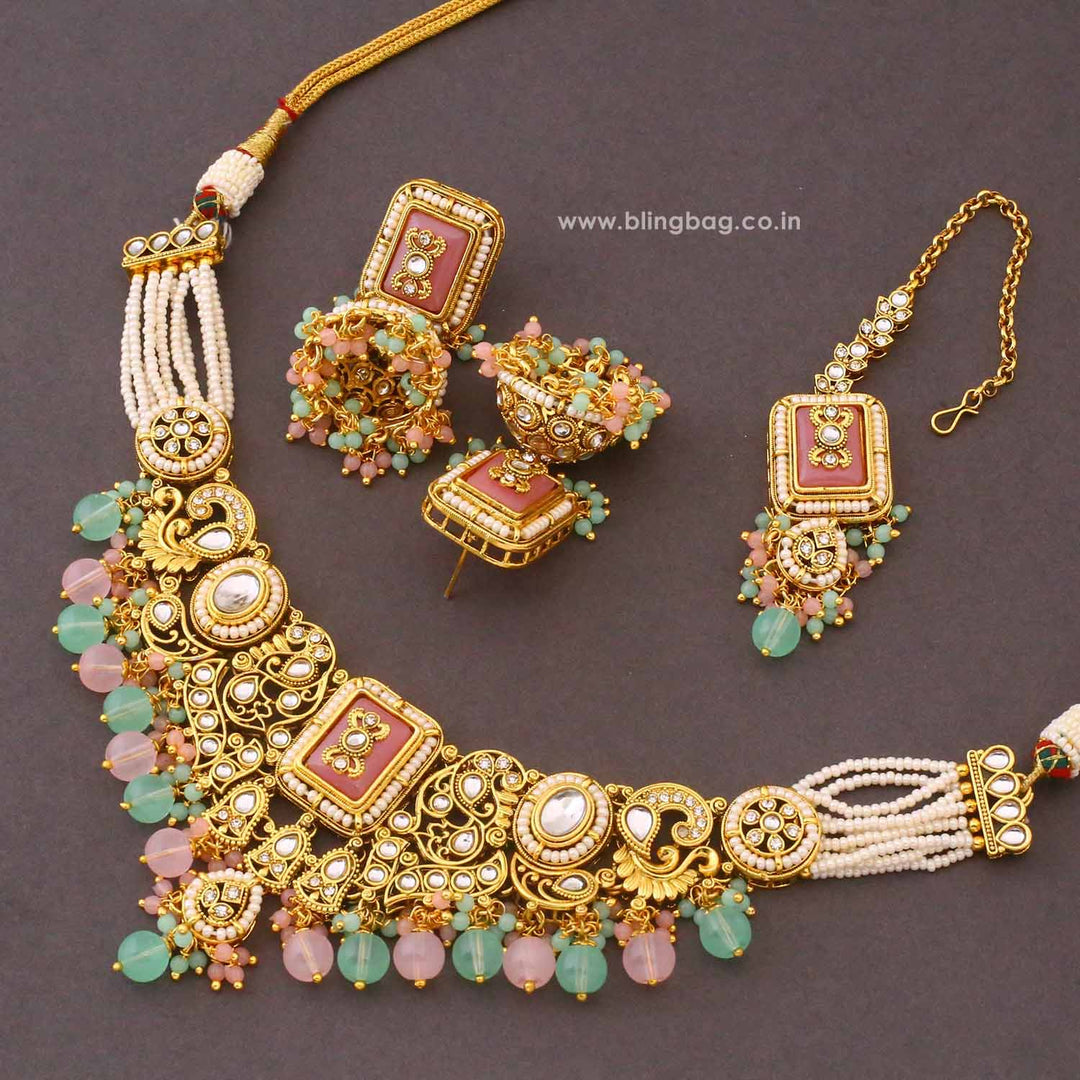 Prismatic Pashmora Kundan Jewellery Set