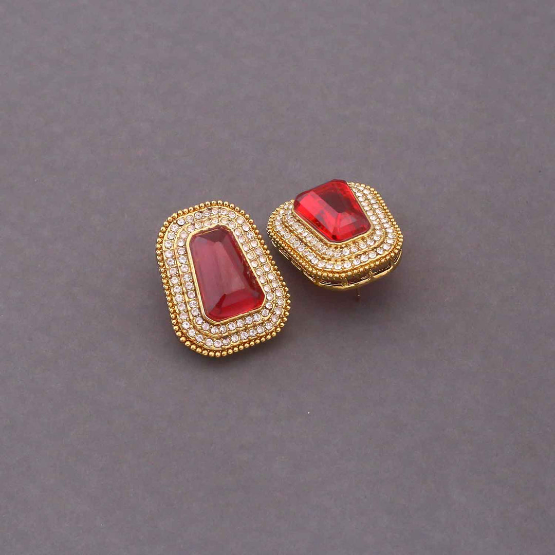 Rani Aastha Studs