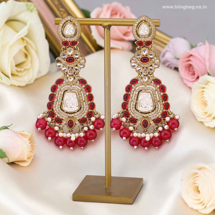 Rani Ritu Danglers