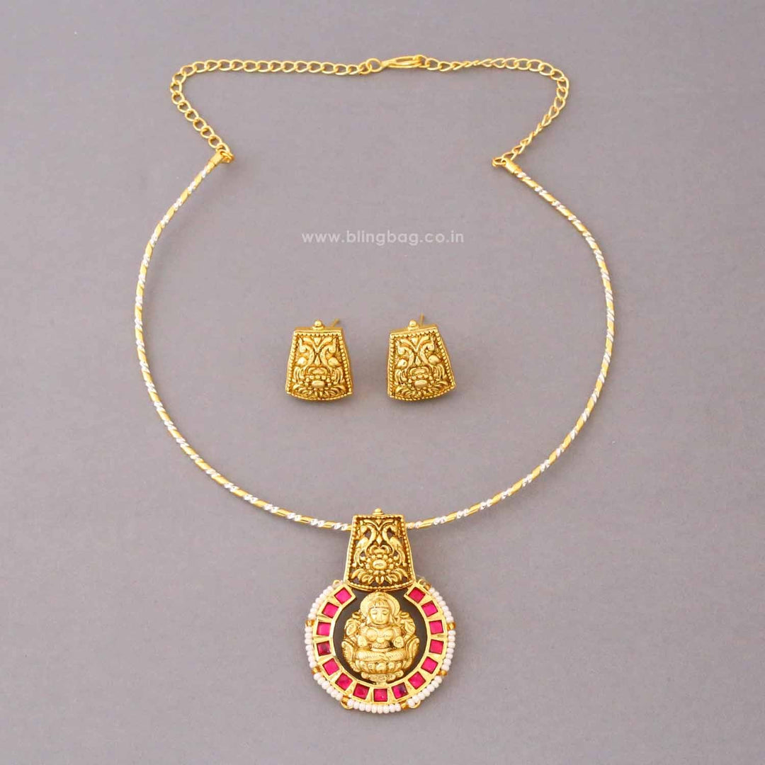 Rani Sita Pendant Set