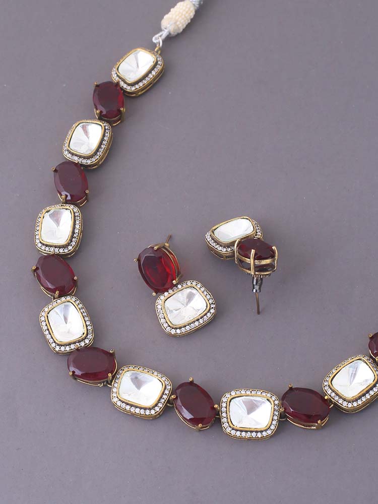 Maroon Aahana Zirconia Jewellery Set