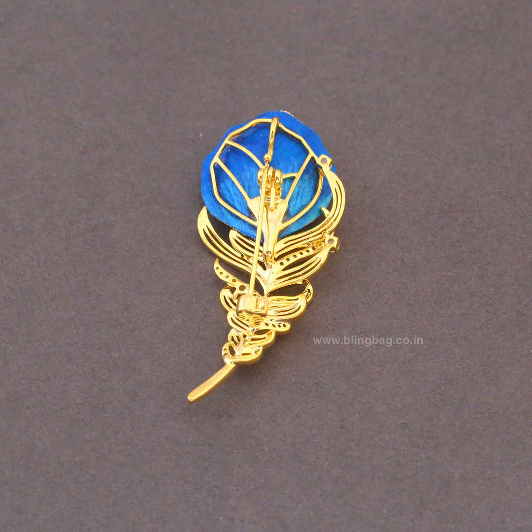 Sky Blue Mora Glint Brooch