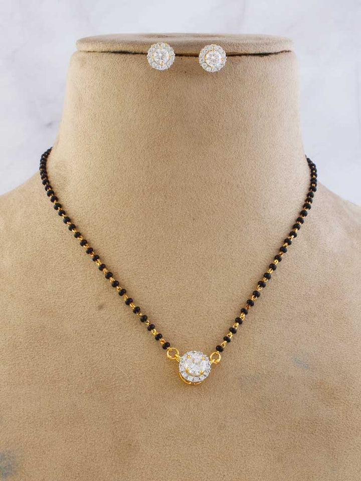 Golden Annisa Mangalsutra Set