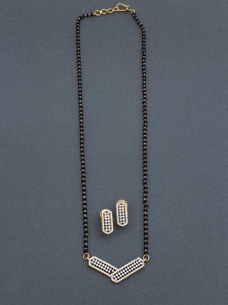 Golden Hiroki Mangalsutra Set - Bling Bag